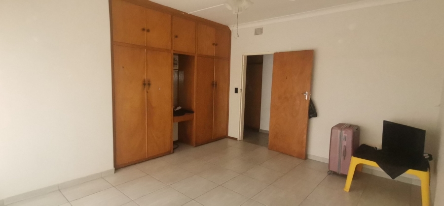 4 Bedroom Property for Sale in Roosheuwel North West